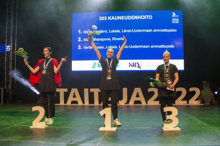 Taitaja2022 Pori Kilpailija: Taitaja 2022 päättäjäiset Kuva: Marina Malkova, Sataedu/ Skills Finland\\n\\n9.7.2022 21.07